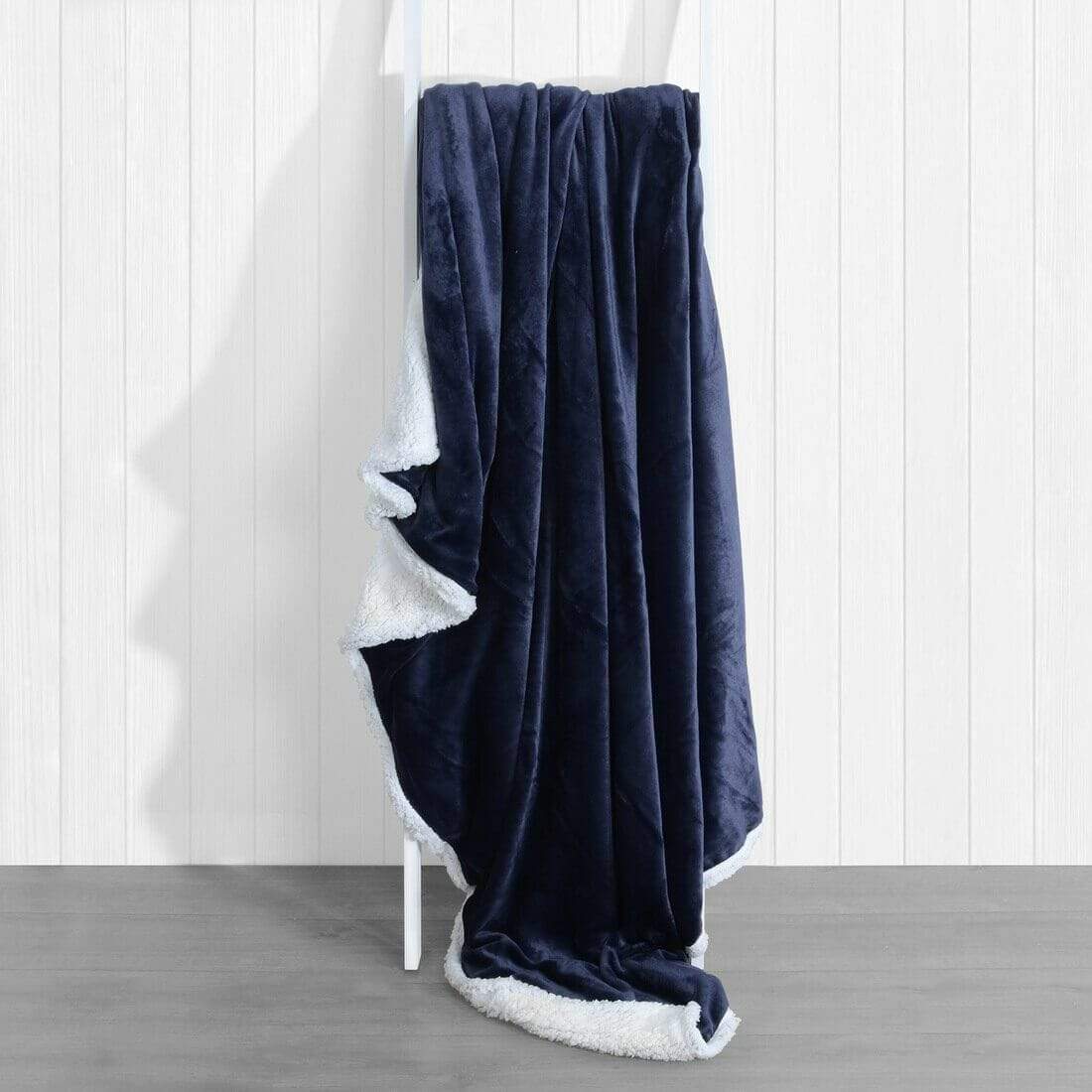 Large Sherpa Blanket - Navy